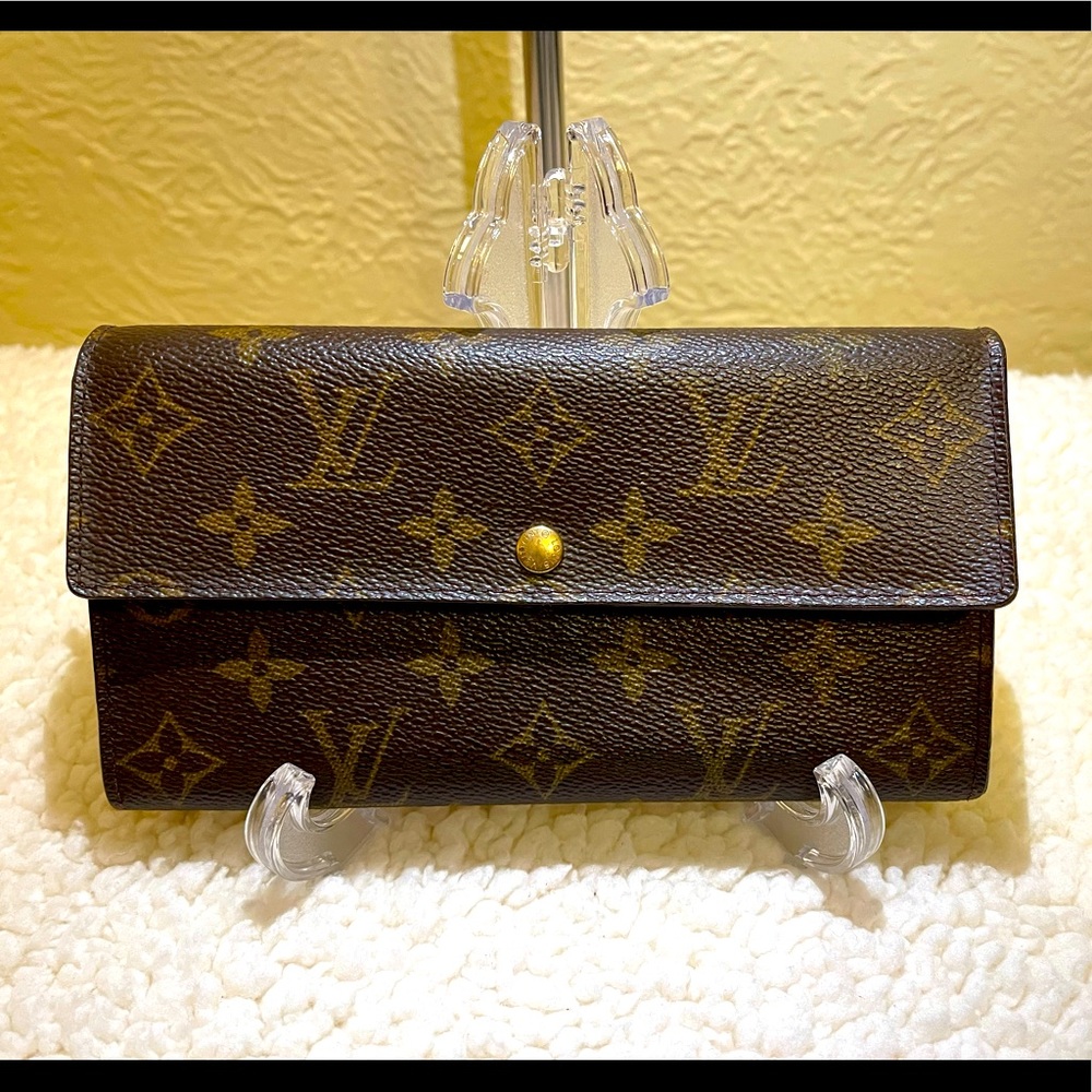 LOUIS VUITTON long monogram wallet